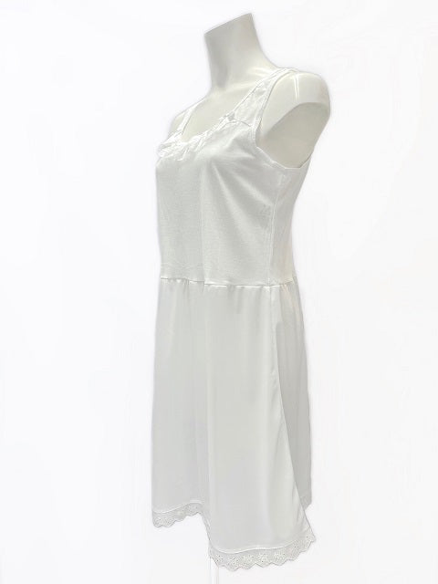 ★再入荷★大きめサイズのオリジナルスリップ♪